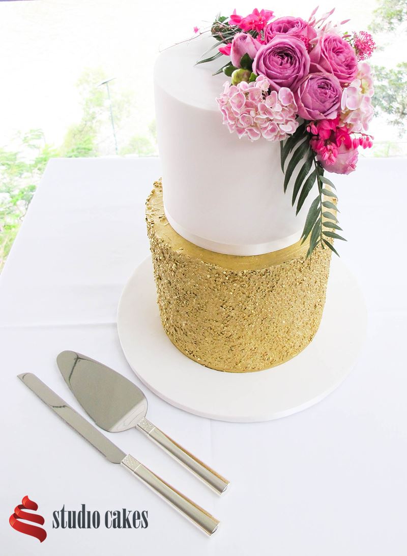 wedding cakes brisbane