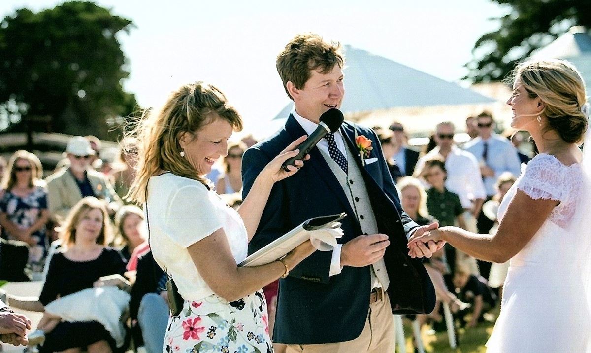 marriage celebrants gippsland