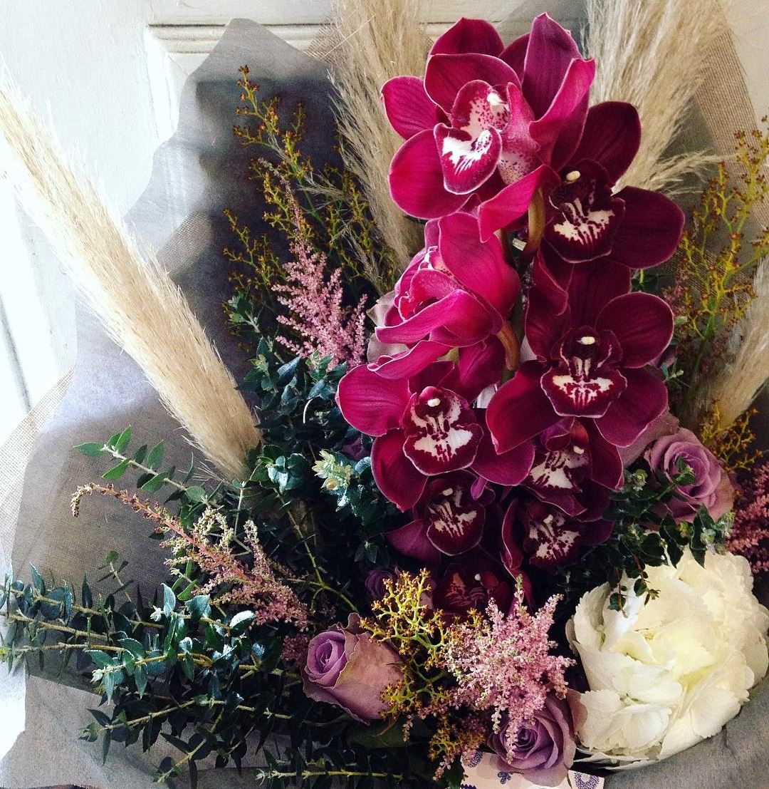 10 Wedding Florists For South Of The River Perth Couples