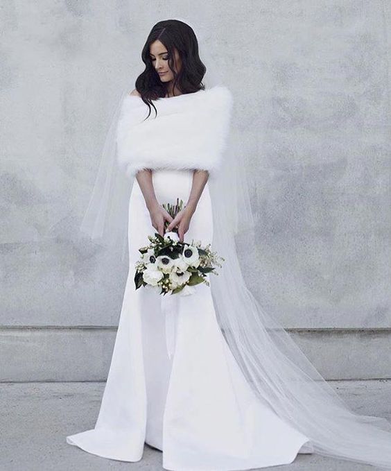 bridal cover ups for your winter wedding