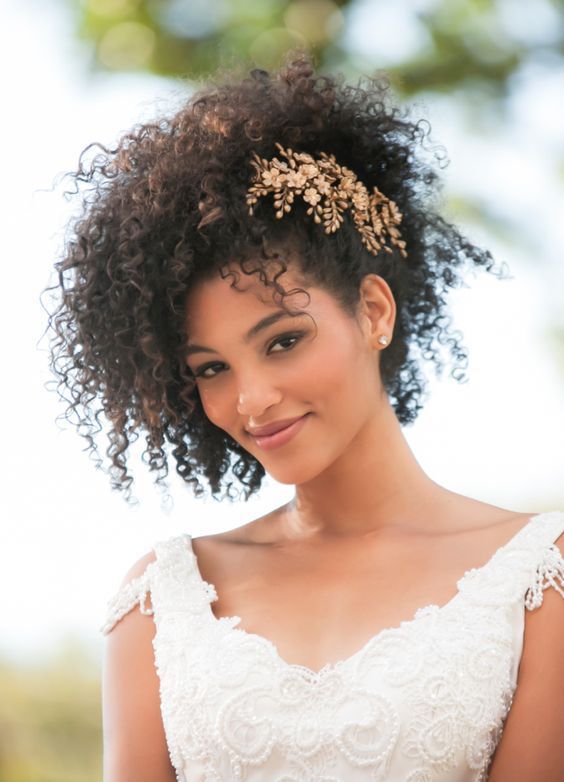 hairstyles for curly brides