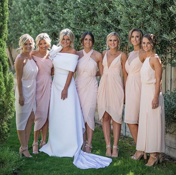 Emma and her six bridesmaids. Image Emma Clapham via Instagram