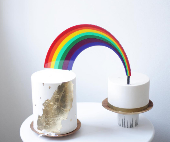 Rainbow cake topper by Communicakeit
