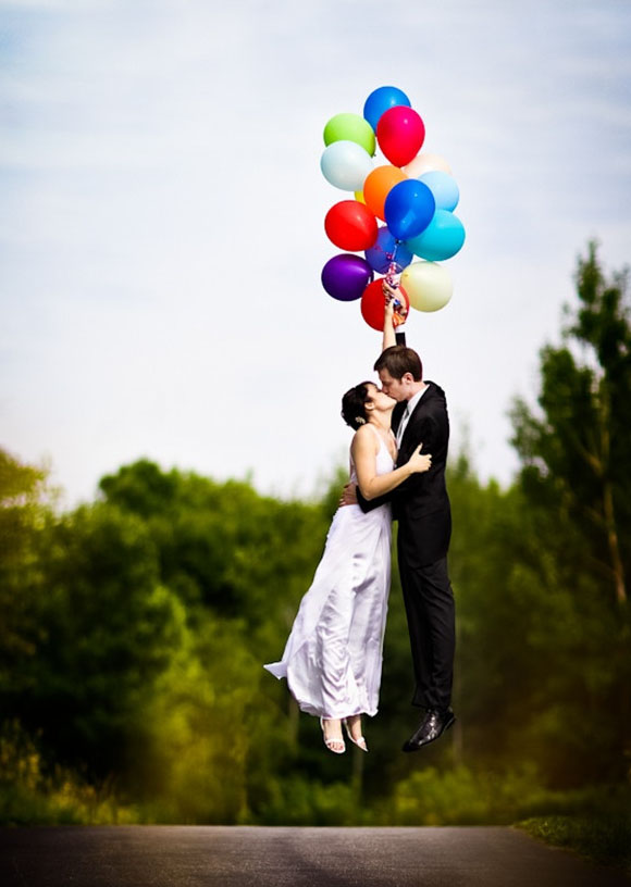 wedding photo with balloons