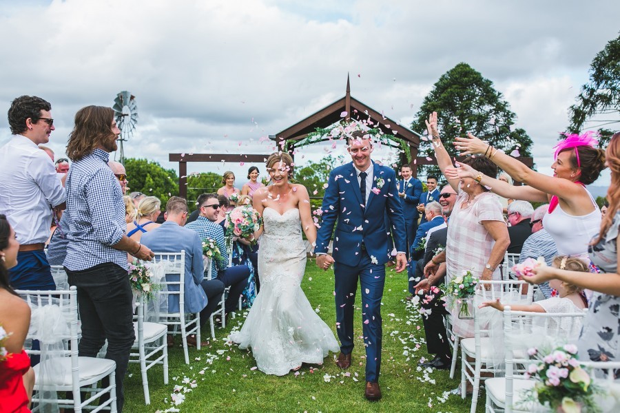 Grace Michael Romantic Garden Wedding 900x6001 1