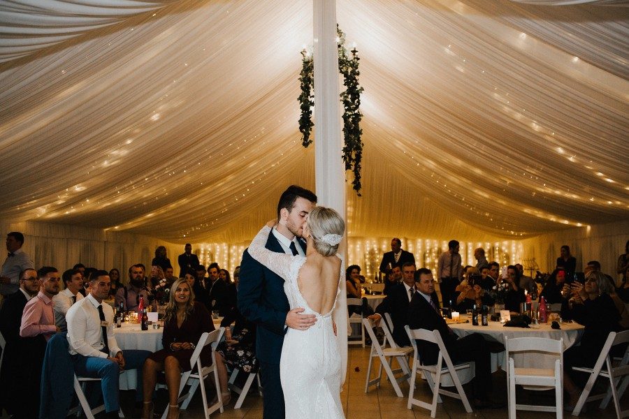 How to decorate your wedding marquee for maximum style 