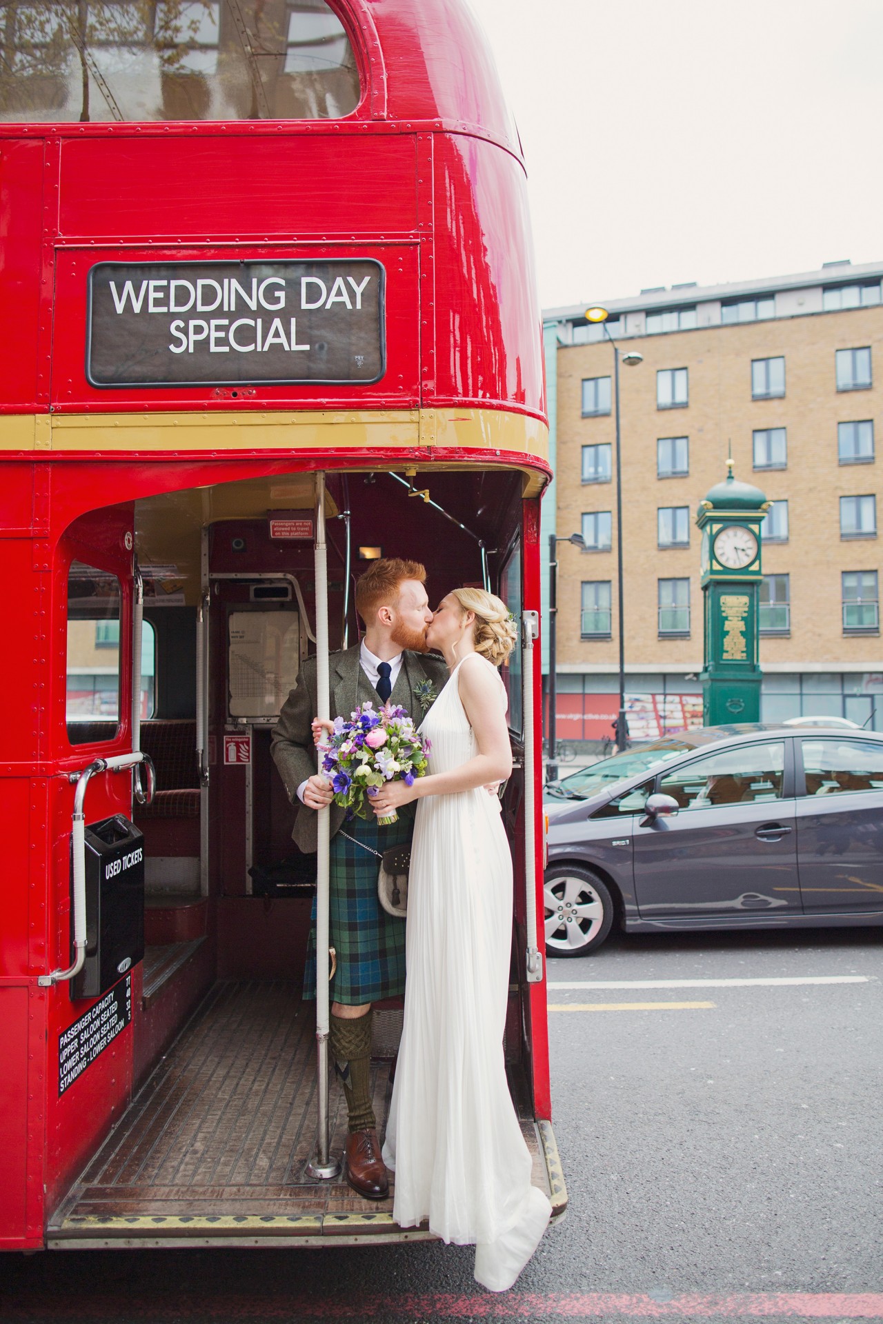 Laura and Adie's Glasgow meets London Wedding