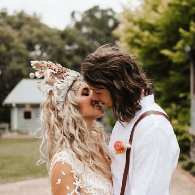 Rustic boho festival wedding inspiration at Log Cabin Ranch, Dandenong Ranges. Produced by Wild Heart Events, photographed by My Scandi Style Photography.
