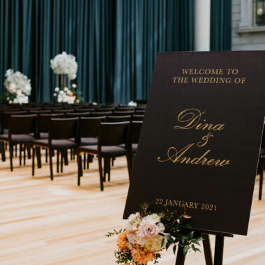 Elegant wedding at the State Library of Victoria by Showtime Events Group. Photo by Dan Brannan Photography. Dina & Andrew.