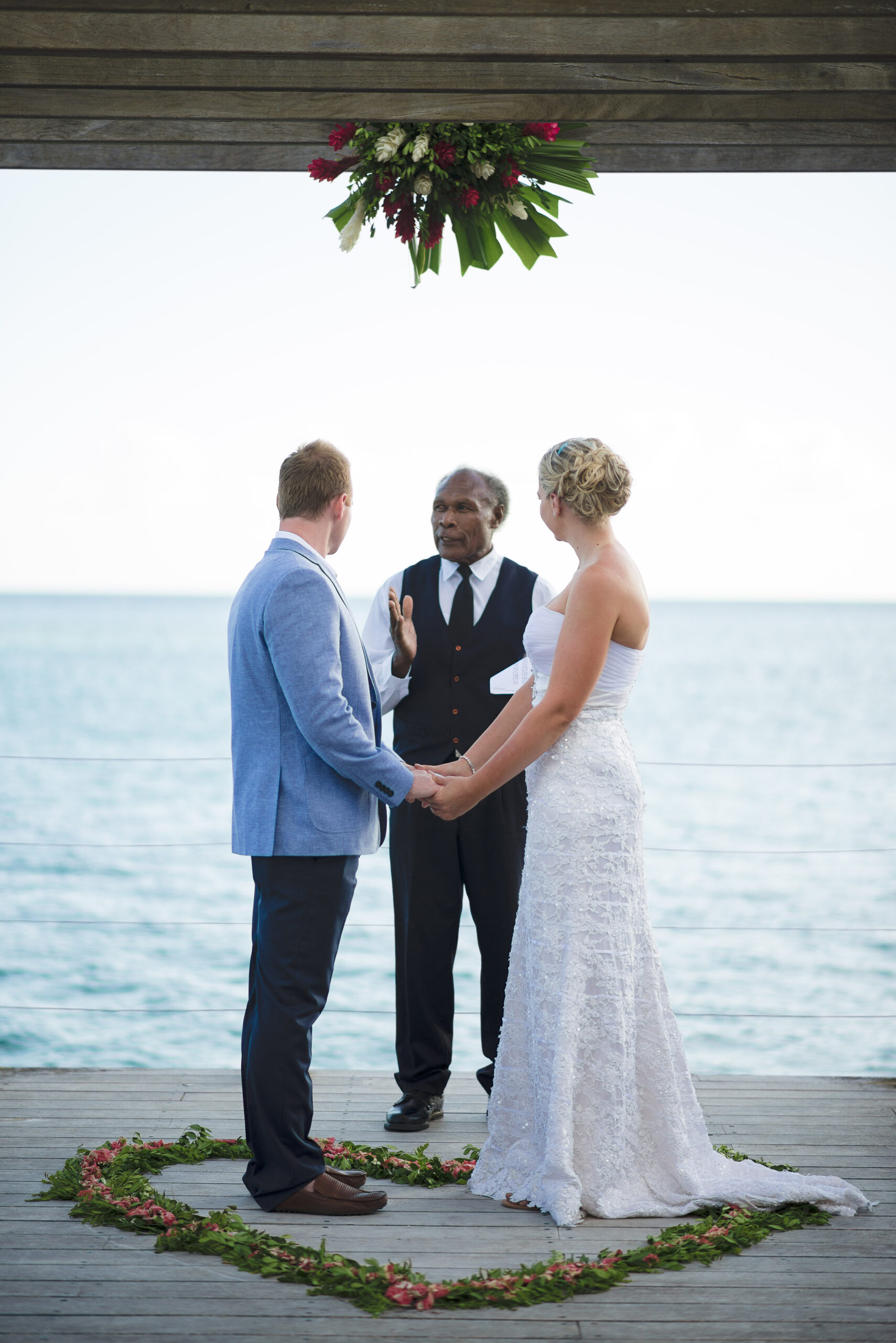 Carol Tom Groovy Banana Destination Wedding 009 scaled