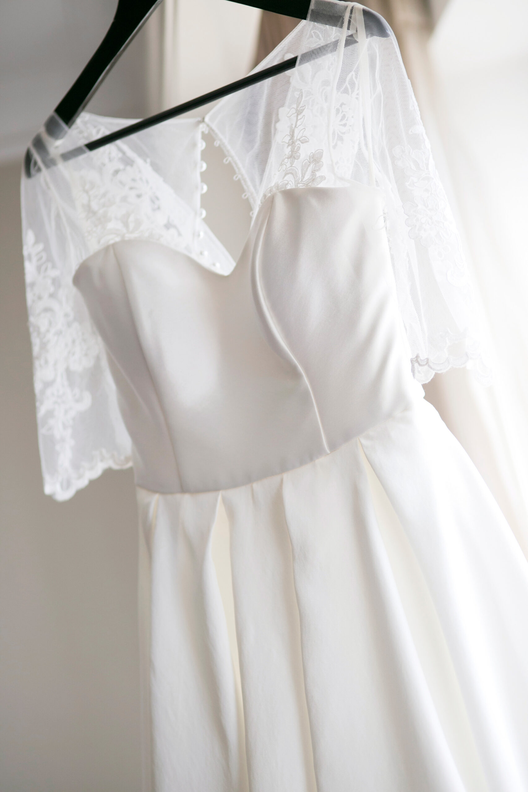 Patricia Alex Black Tie Wedding 001 scaled