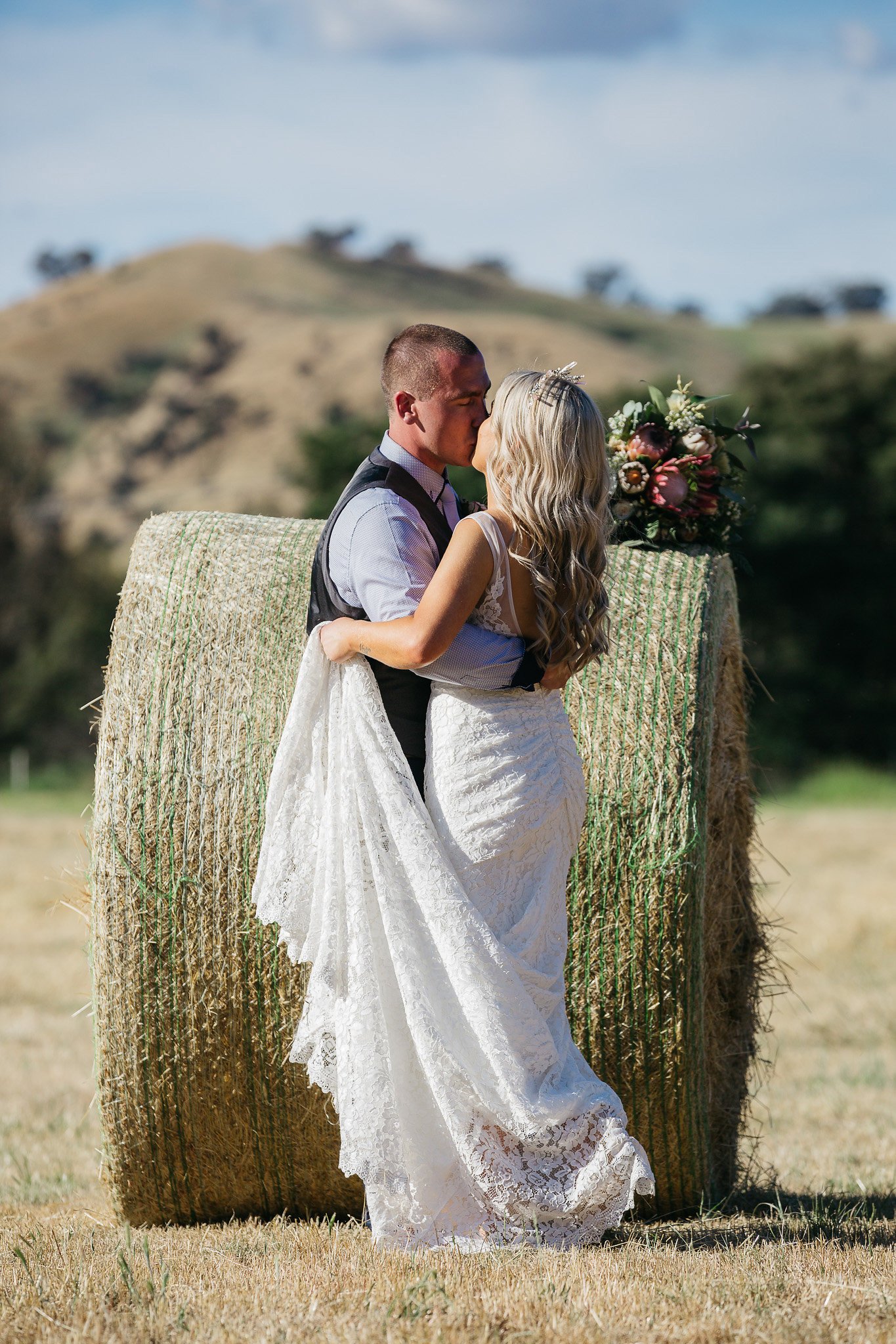 Jaimie Kyle Relaxed Country Bohemian Wedding Rick Liston 047