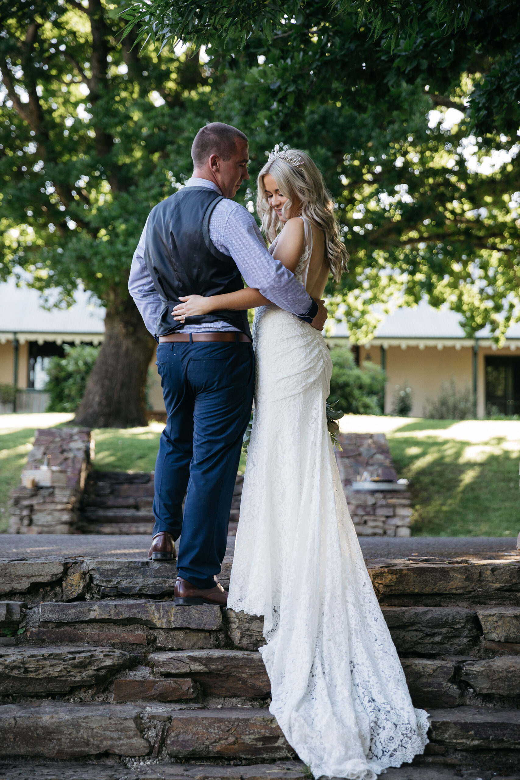 Jaimie Kyle Relaxed Country Bohemian Wedding Rick Liston 022 scaled