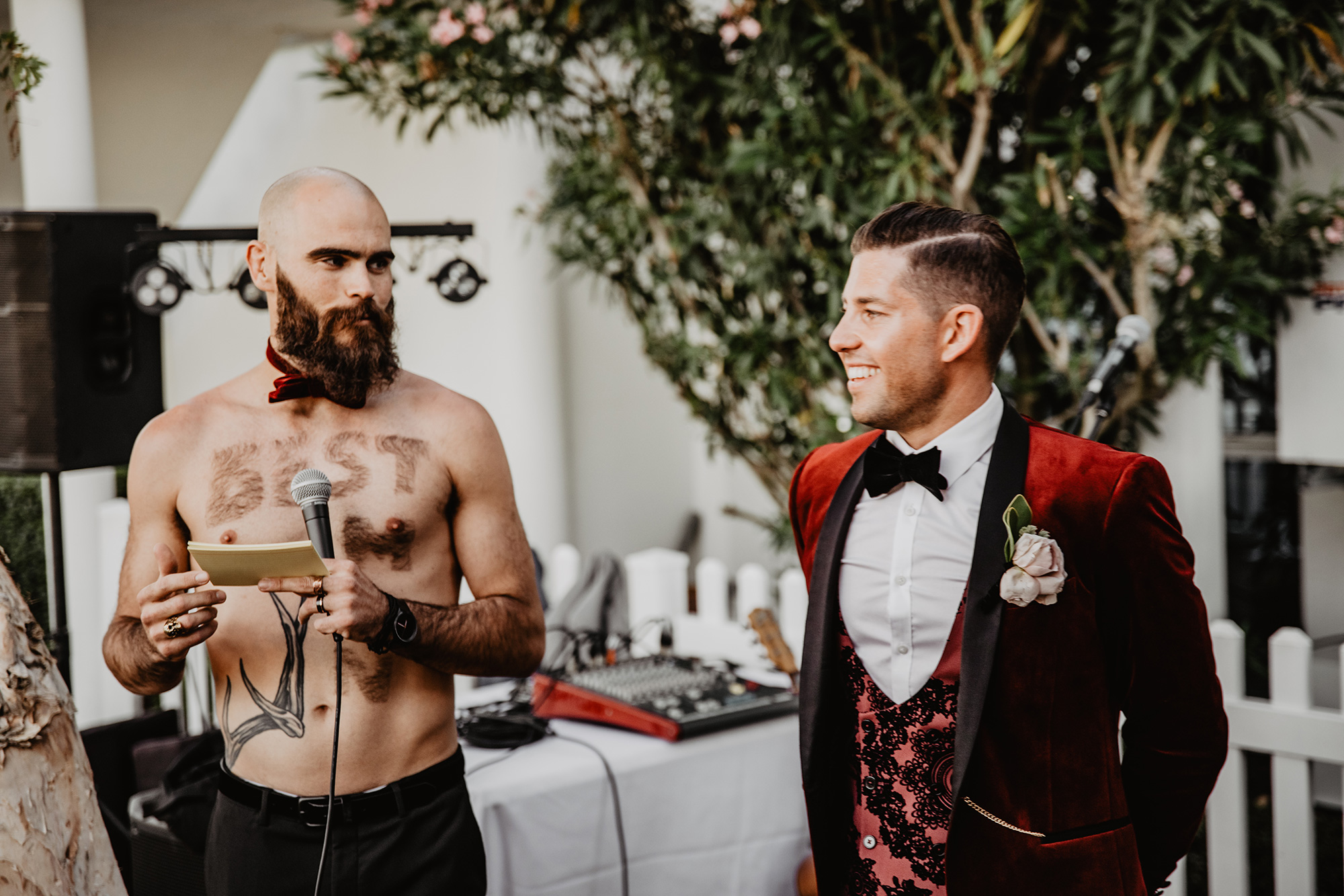 Brittany and Simon's rustic wedding a tribute to late father Brittany Simon Rustic Wedding Austin Grader Photography FAV 036
