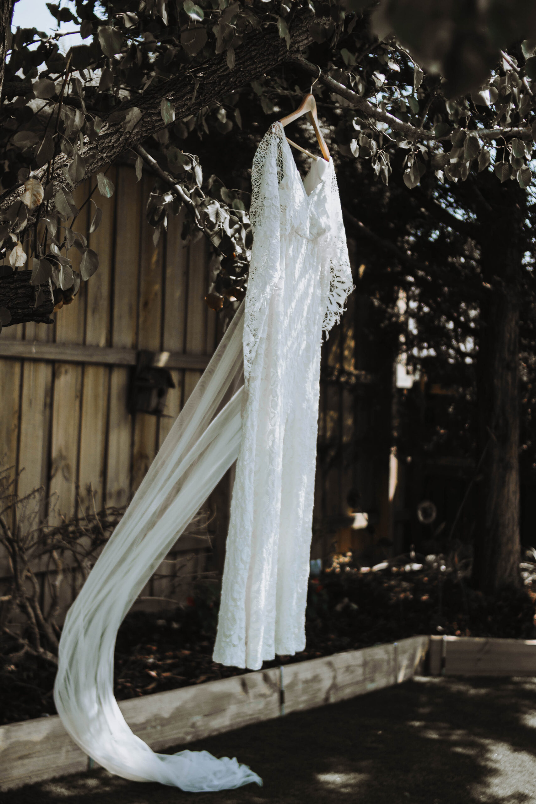 Jenna Mali Rustic Wedding Little Chief Photography SBS 004 scaled