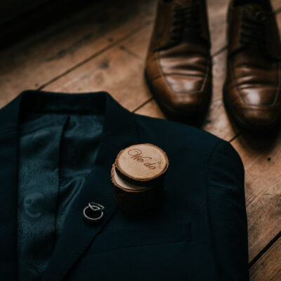 Lee Stephen Vintage Rustic Wedding Petrichor Pine 003