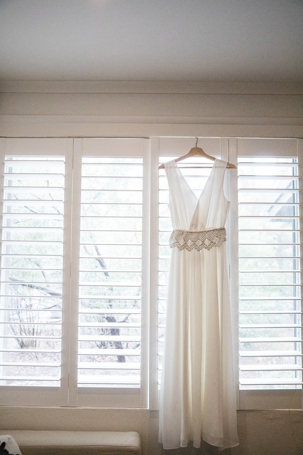 Erin and Ben&#8217;s boho rustic wedding in record breaking rain