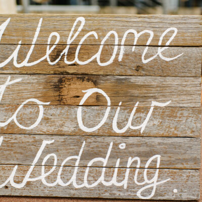Madelene Naviin Romantic Rustic Wedding 002