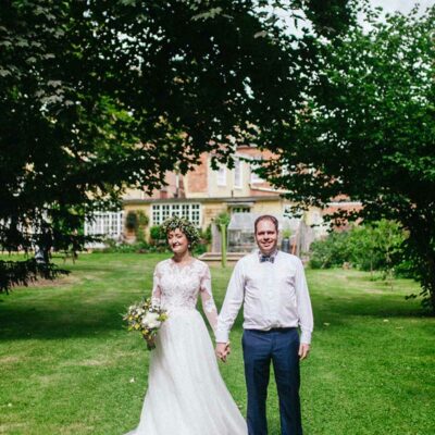 Ksenia Stuart Garden Rustic Wedding SBS 015a