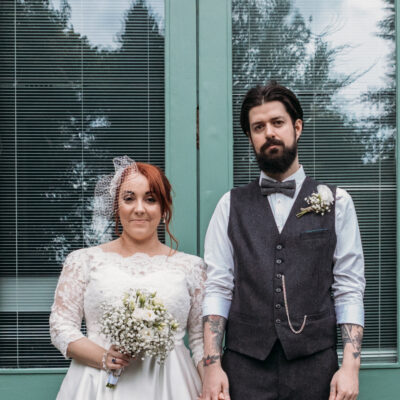 Laura Louie Country Vintage Wedding Lizzie Henshaw Photography SBS 016