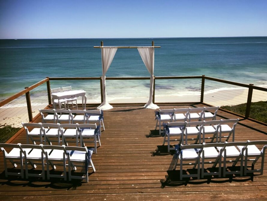 Jindalee Beach Deck