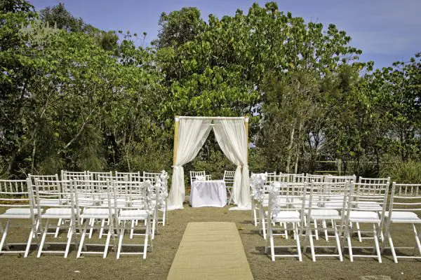 salt kingscliff wedding ceremony