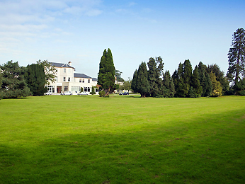 Mercure Hotel Maidstone Wedding Fayre