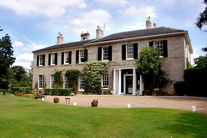 Caistor Hall Hotel