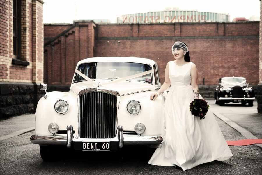 how-to-have-a-vintage-wedding-900x600-900x600
