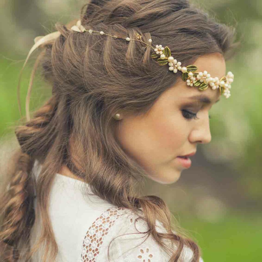 Will you be having a hair and/or make-up trial before the wedding day?