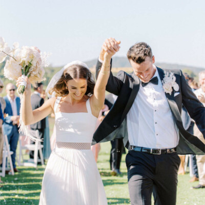 Plunket Villa Tamborine wedding in Queensland for Jess and James. Photographed by Lauren Olivia.