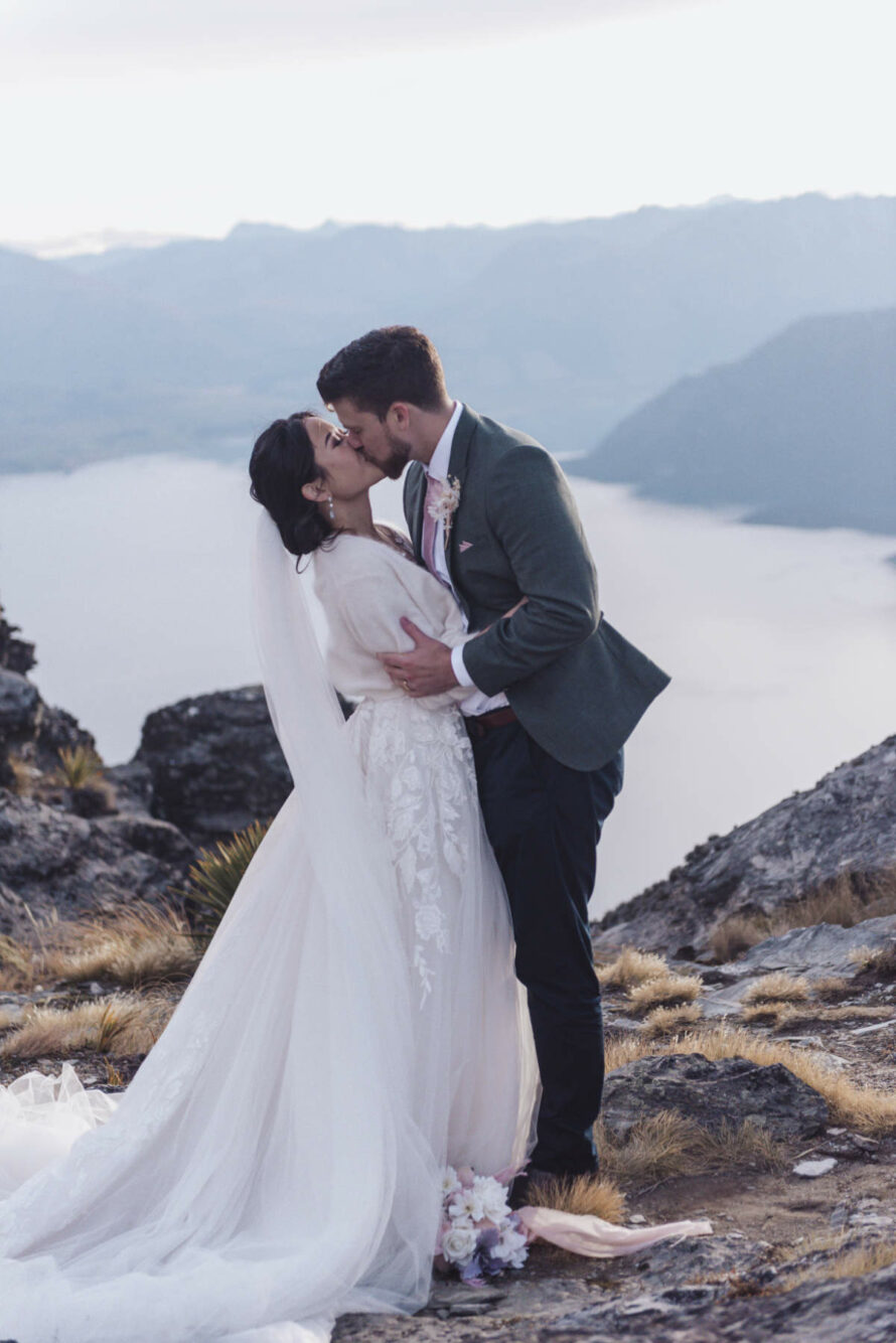 Crystal and Brian's Cecil's Peak Elopement captured by Fallon Photography