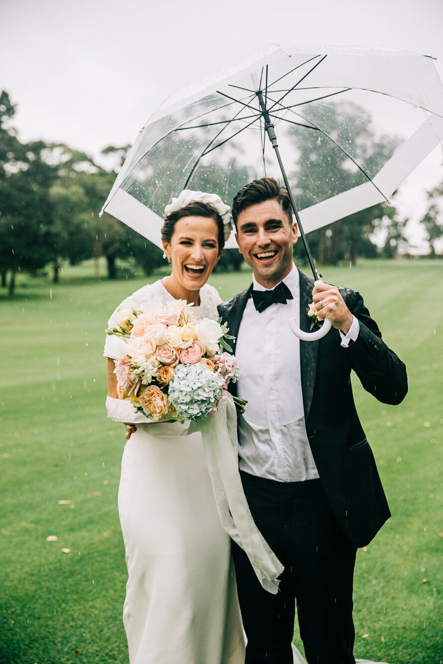 The Middle Ridge Golf Course wedding for Fiona and Ben. Photographed by Anna Tomlinson