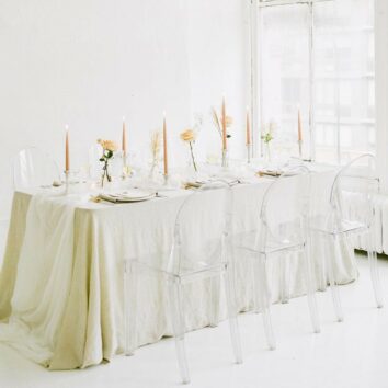 How to achieve the perfect modern minimalist wedding vibe