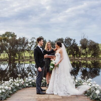 Lakeside wedding venues | Buckland Estate