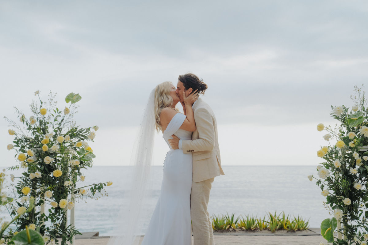 Emma and Tanna's Jeeva Klui Resort wedding captured by Kioku Visual