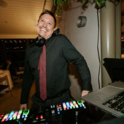 DJ Joe Barrs