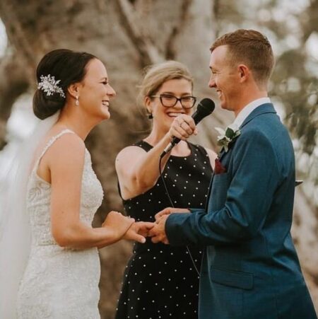 Chelsea McNamara - Lovebirds Civil Celebrant