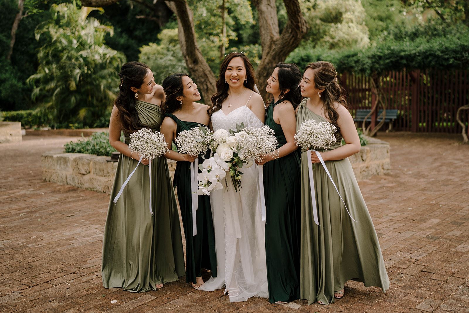 Difference Between Maid Of Honour And Chief Bridesmaid