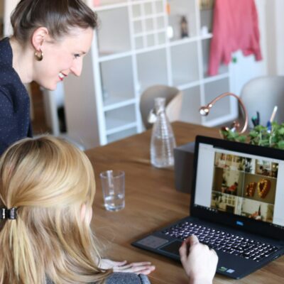 convert leads into business with the wedding conversion playbook