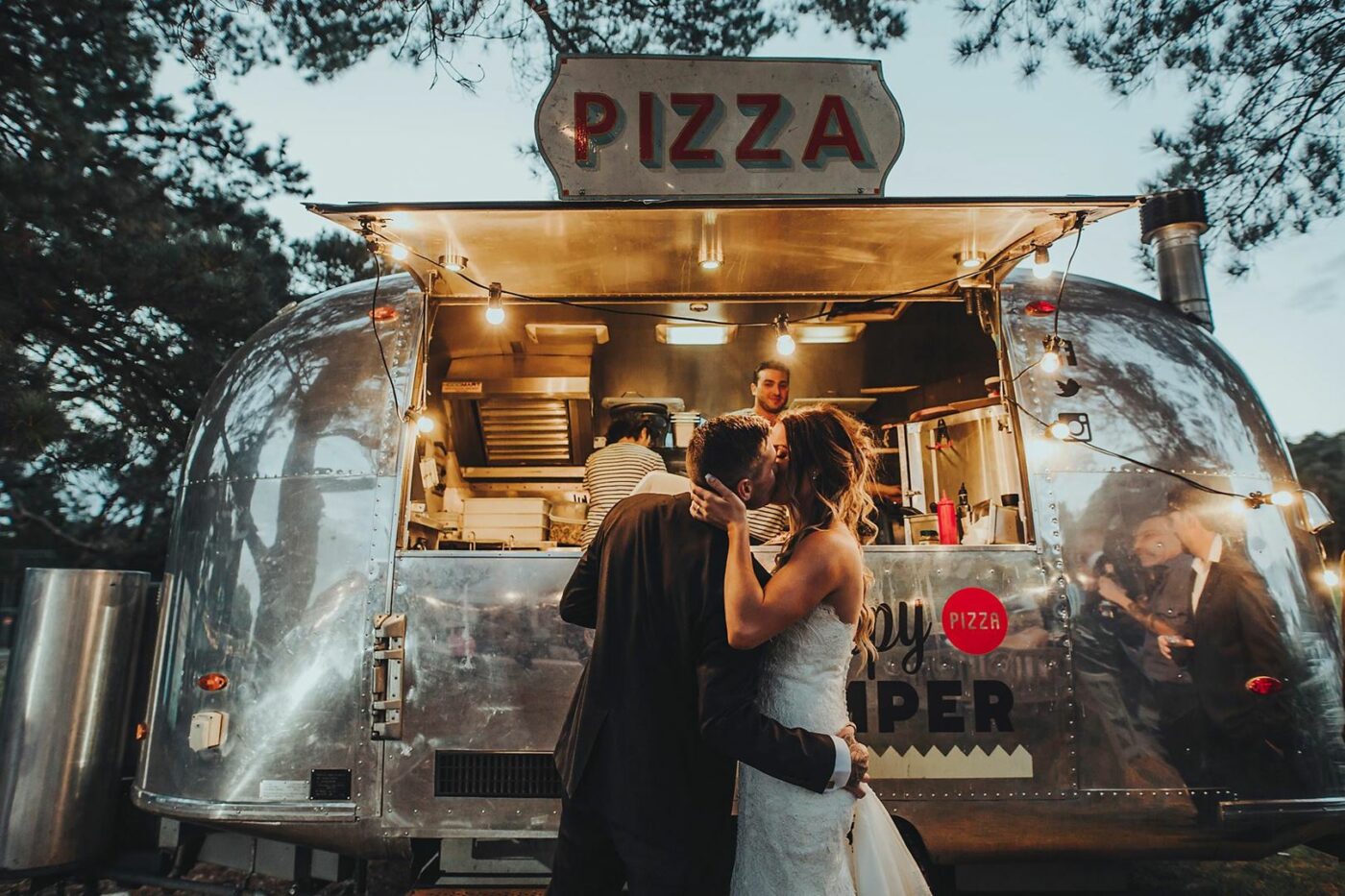 food truck pizza with bride and groom