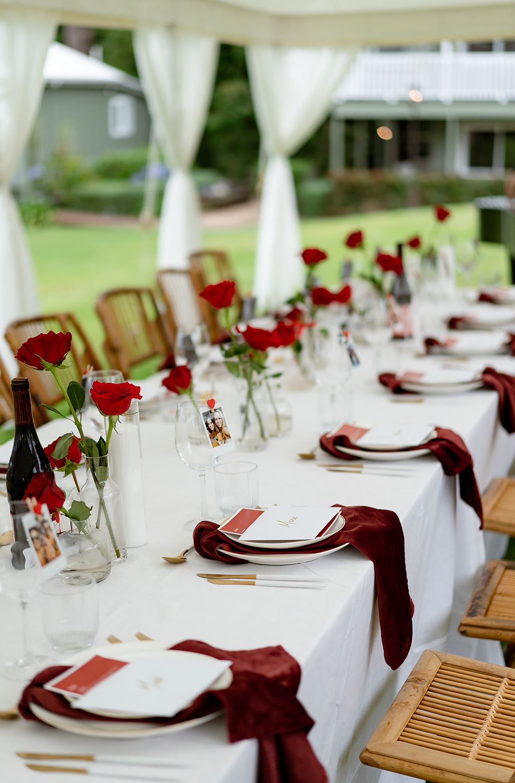 wedding table scape with flowers wedding seating plan