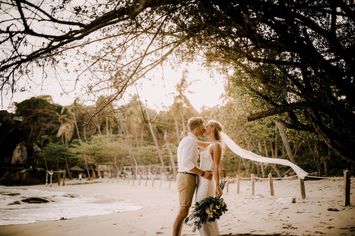 destination wedding packing list
