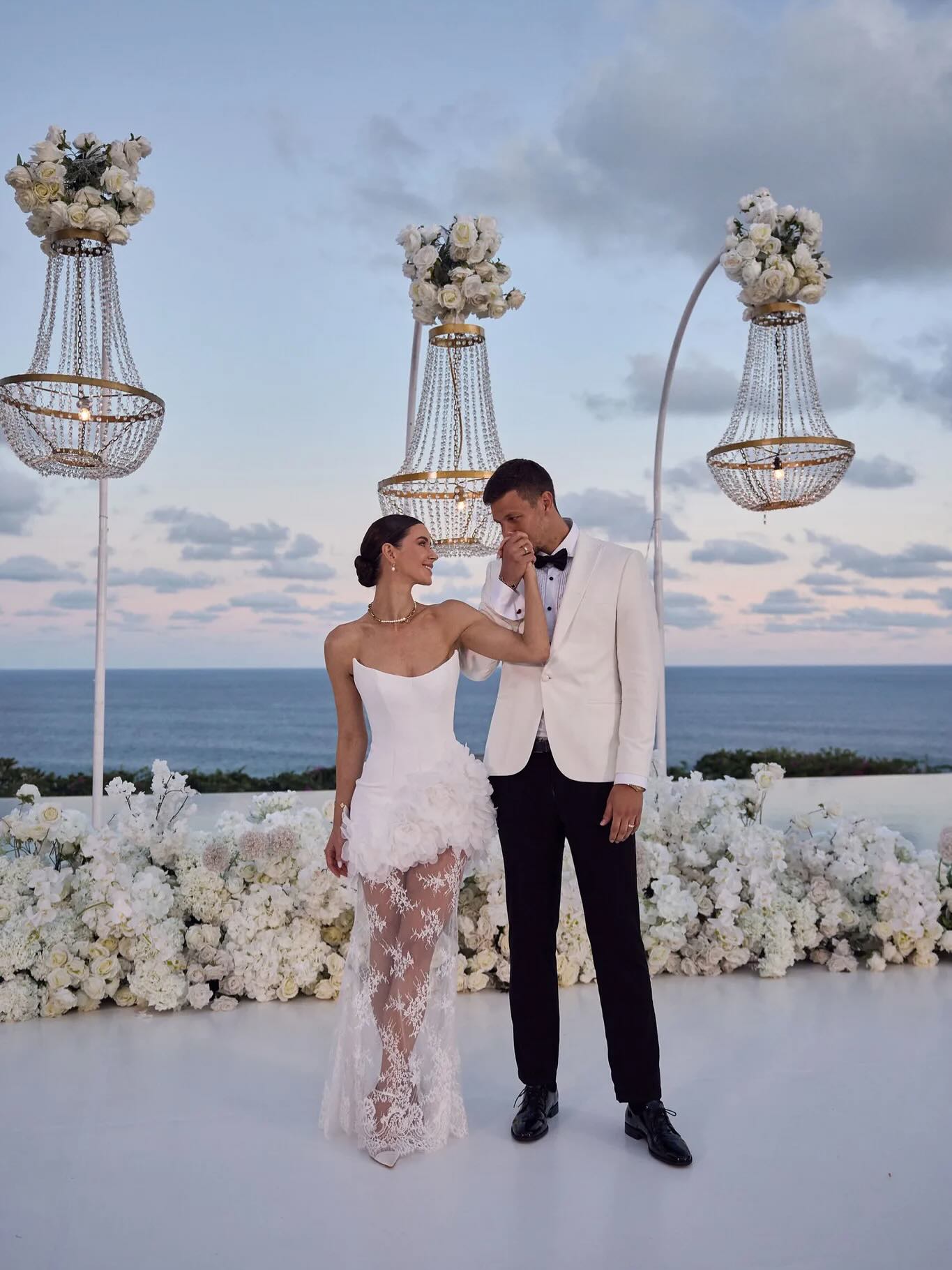 25 years of wedding trends