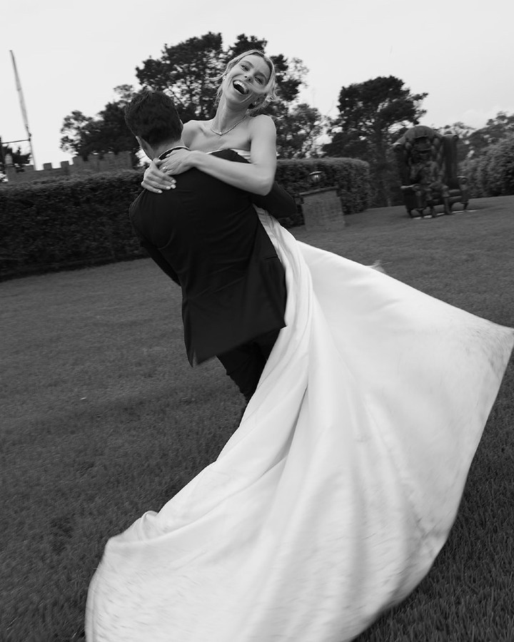 25 years of wedding trends