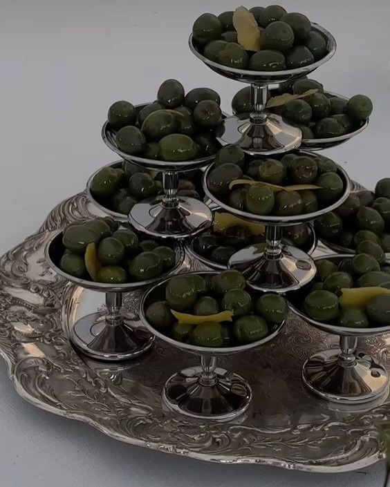 champagne tower alternative