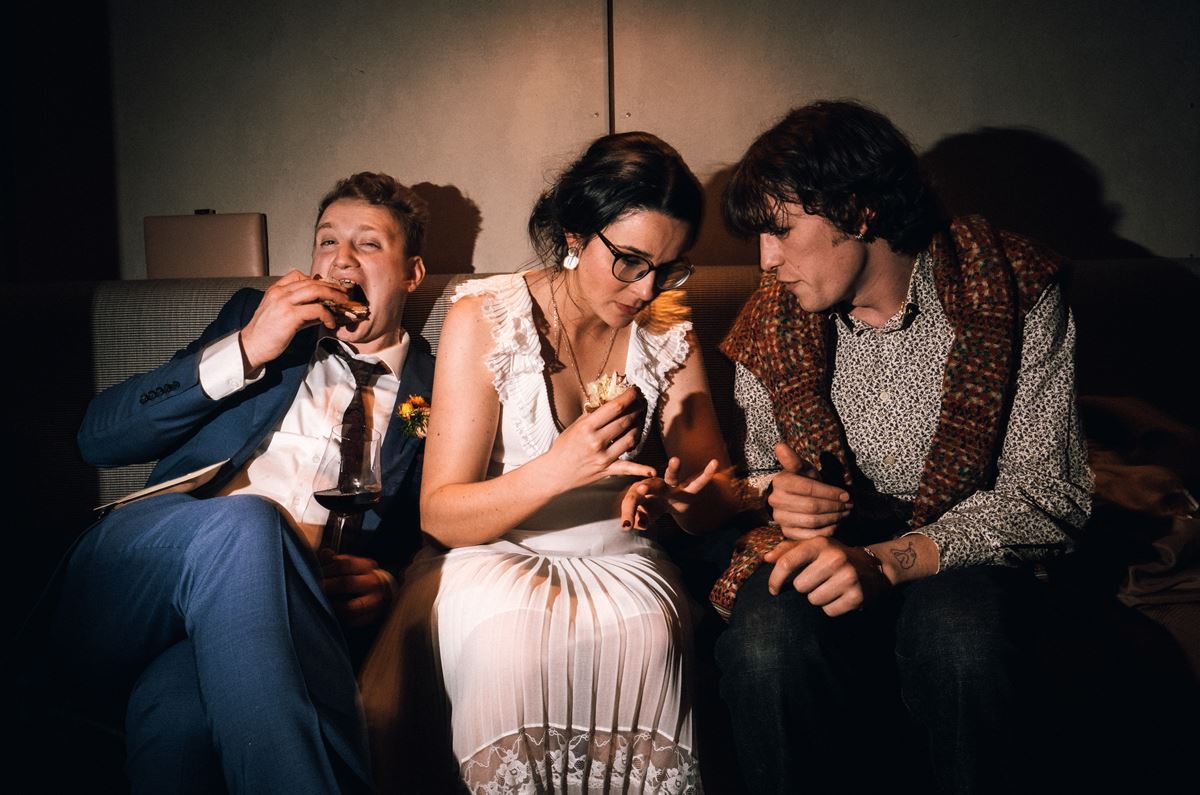 food eating wedding
