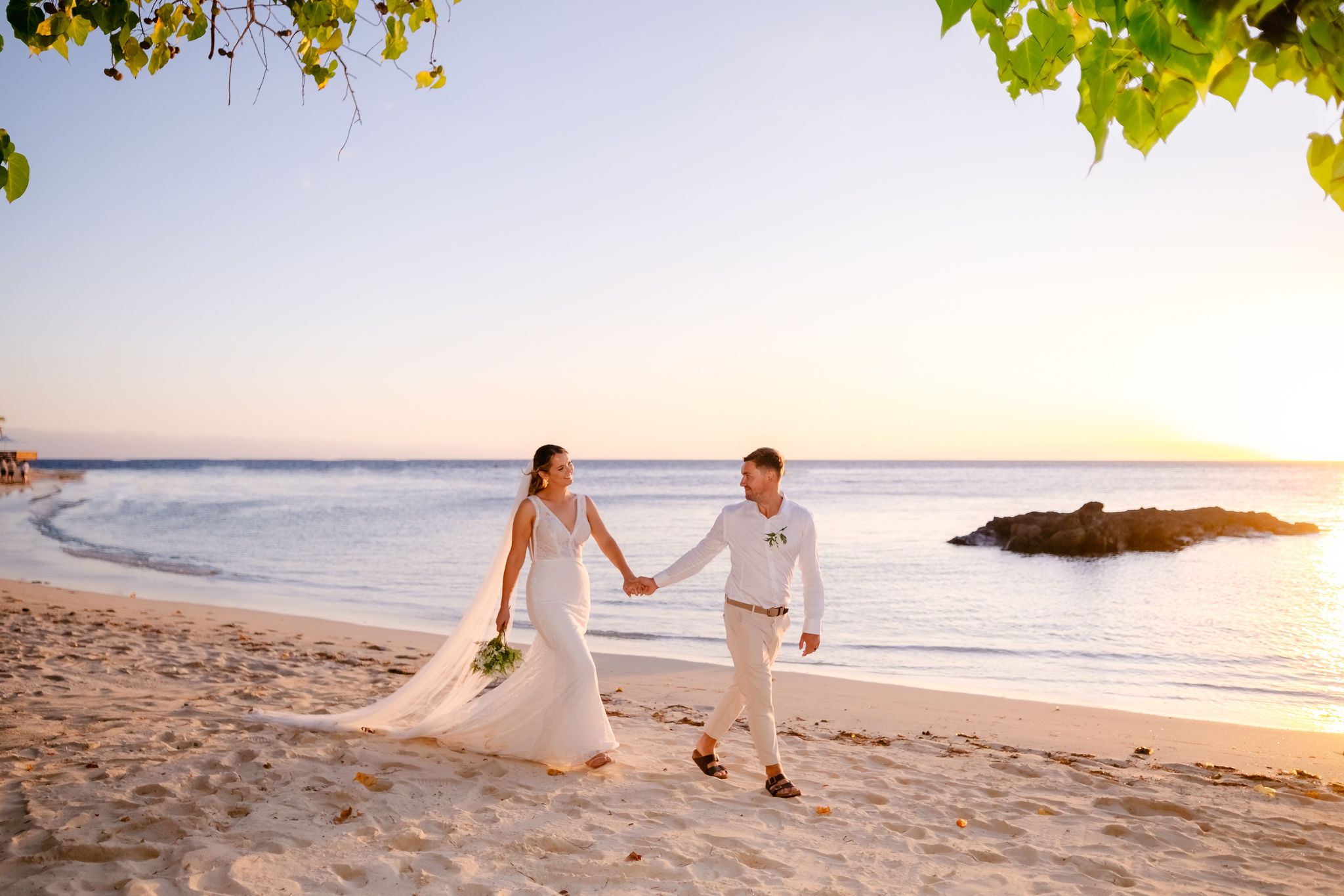 Ruby and Stuart's Castaway Island Resort wedding