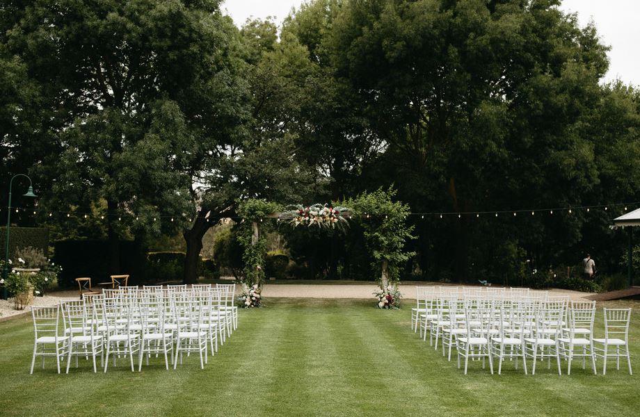 confetti society outdoor wedding