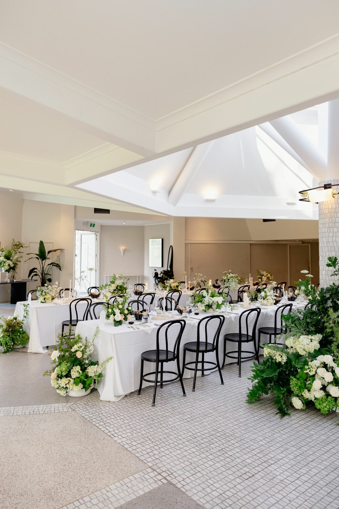 confetti society planning wedxm